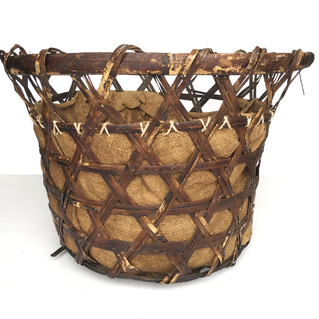 BASKET, Large Open Weave Hessian Lining